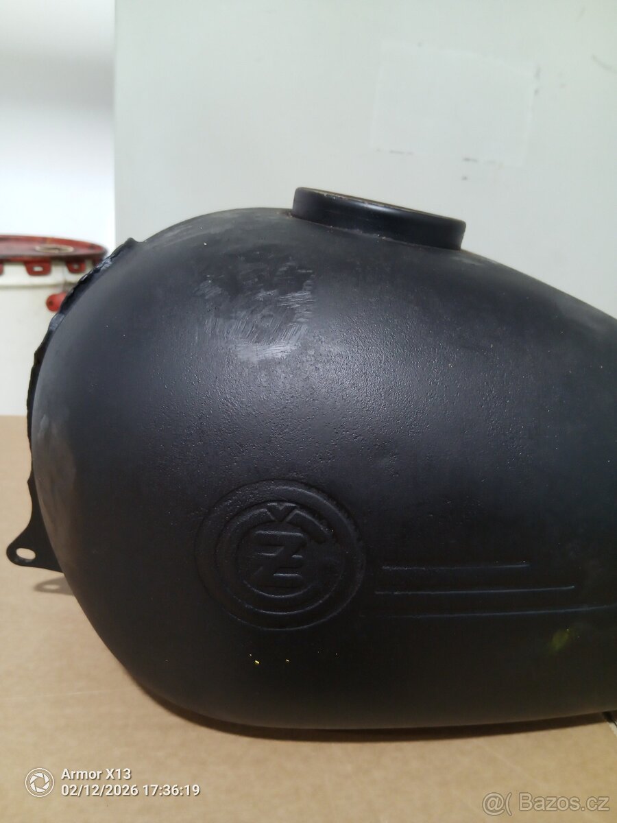 ČZ 150 C nádrž - 2