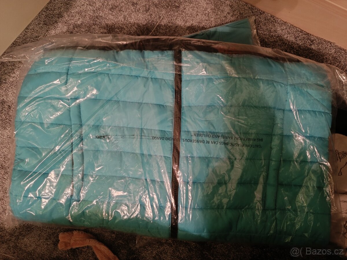 Wolt taška a oblečení - 2