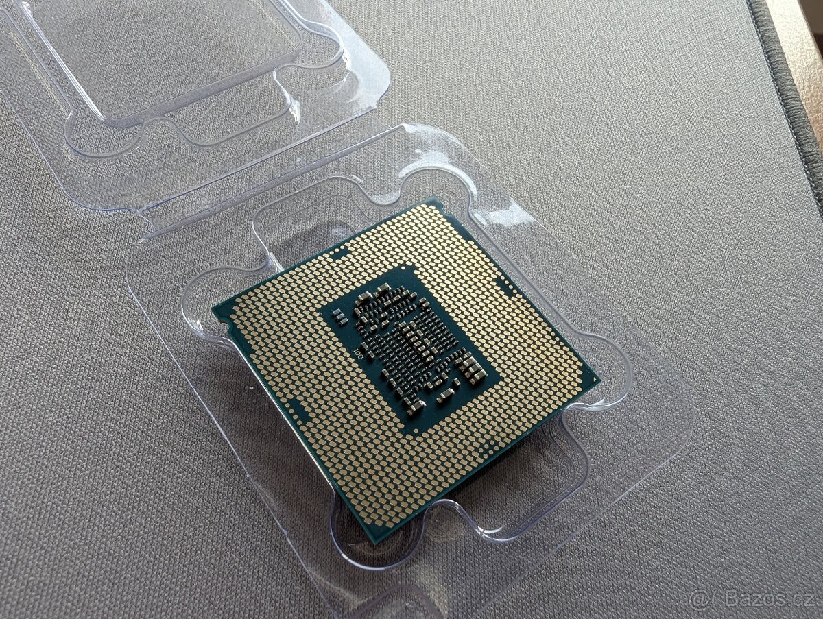 Intel Core i7-7700K - 4C/8T - 2