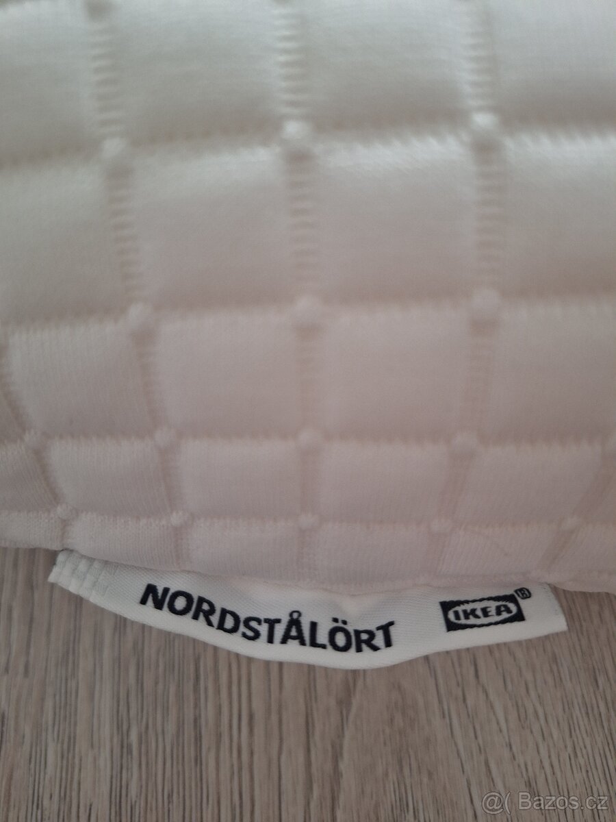 Ergonomický polštář Ikea Nordstålört - 2