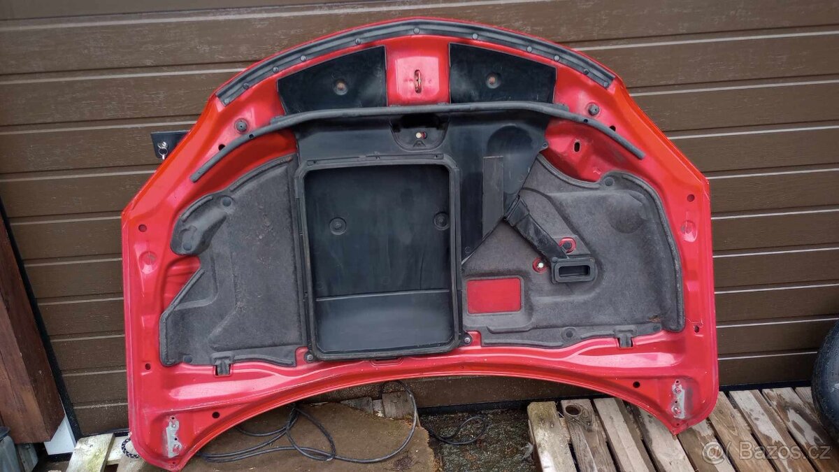 Kapota Nissan X-trail T32 - 2