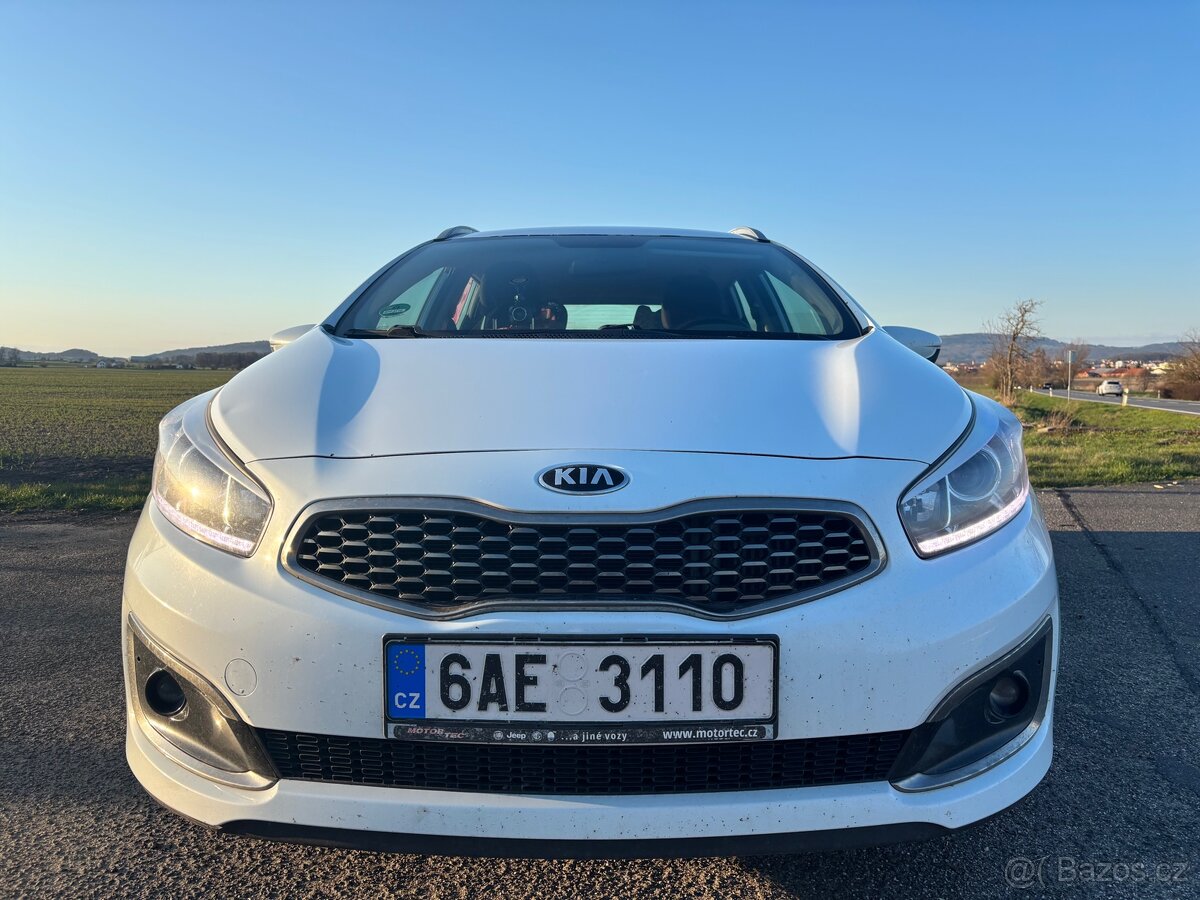 Kia Ceed JD 1.6 CRDI 100 kw - 2