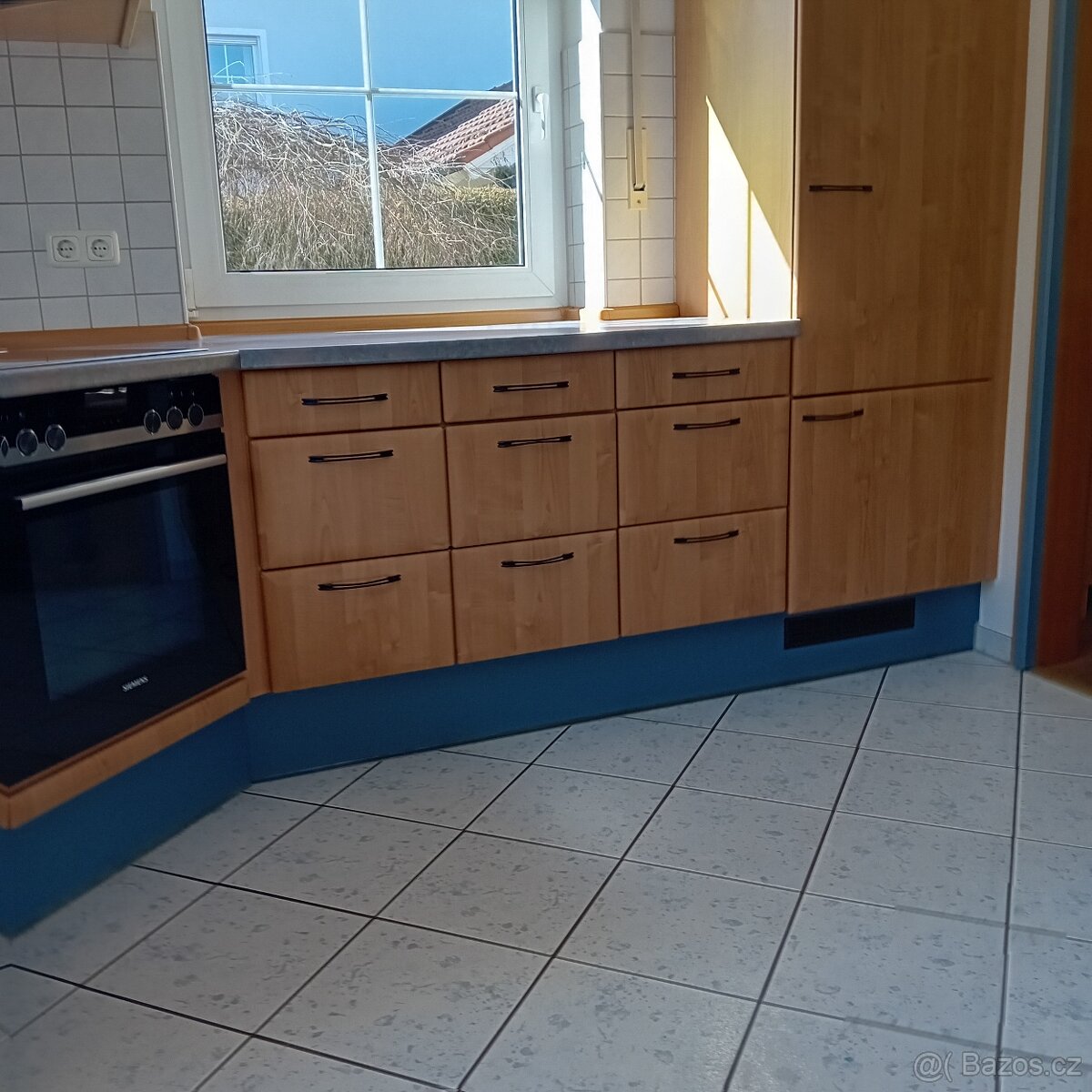 Kuchyňská linka s ledničkou - 2