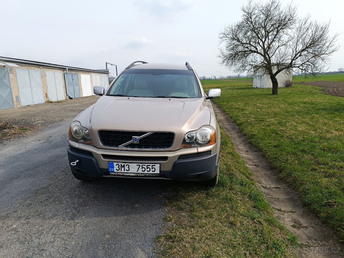 Volvo XC90 - 2