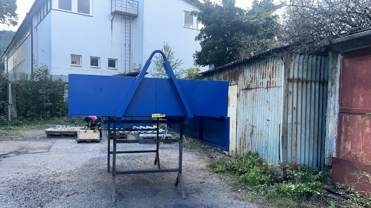 Kontejner hákový - 2