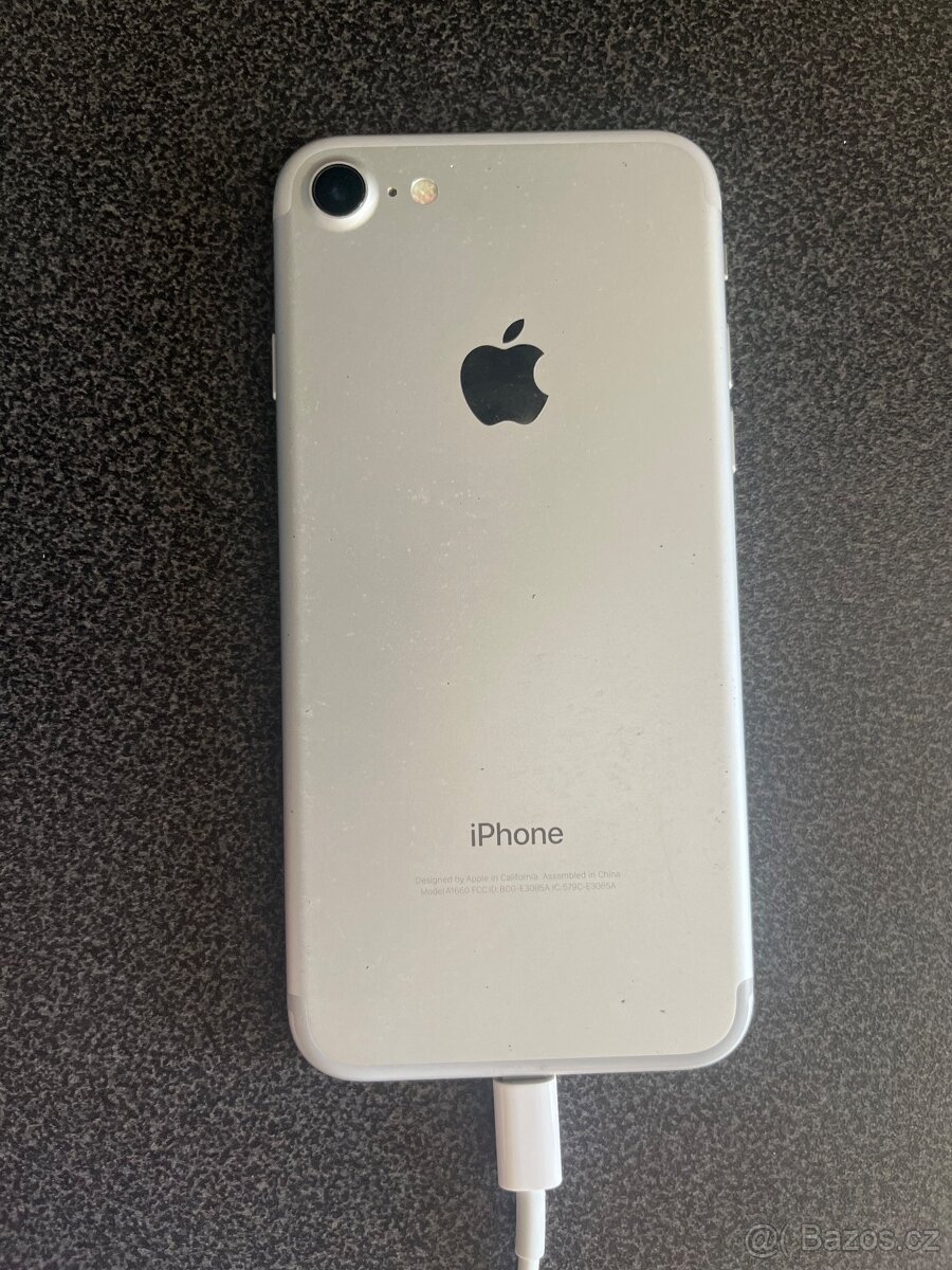 Iphone 7, 32gb, silver - 2