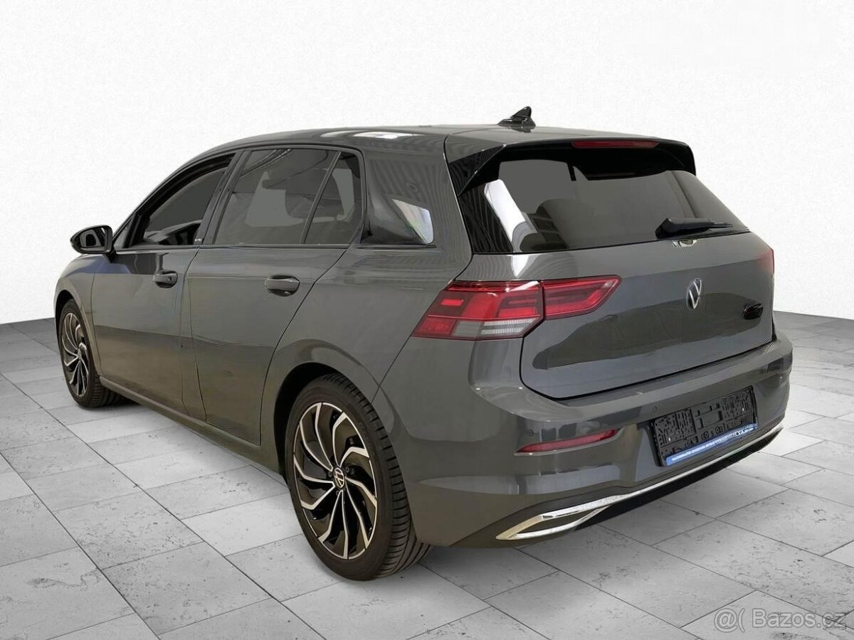 VW Golf VIII Active 110 kw - 2