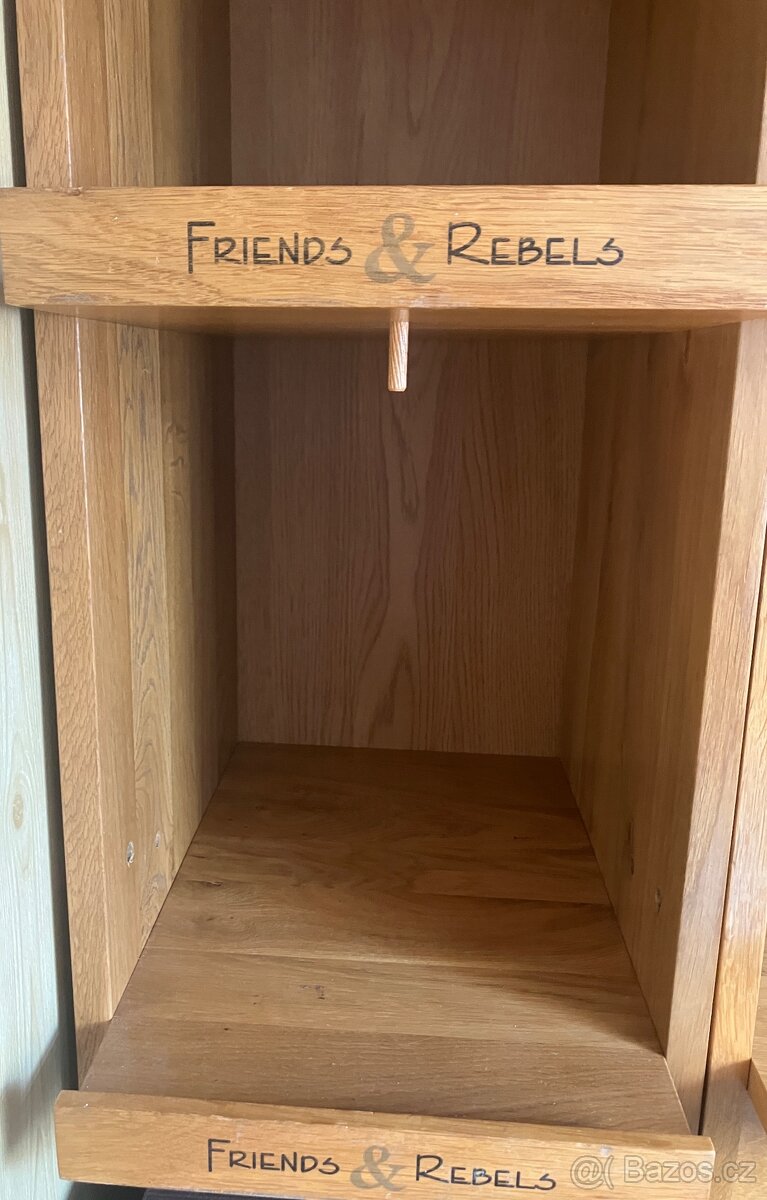 Regály - 2