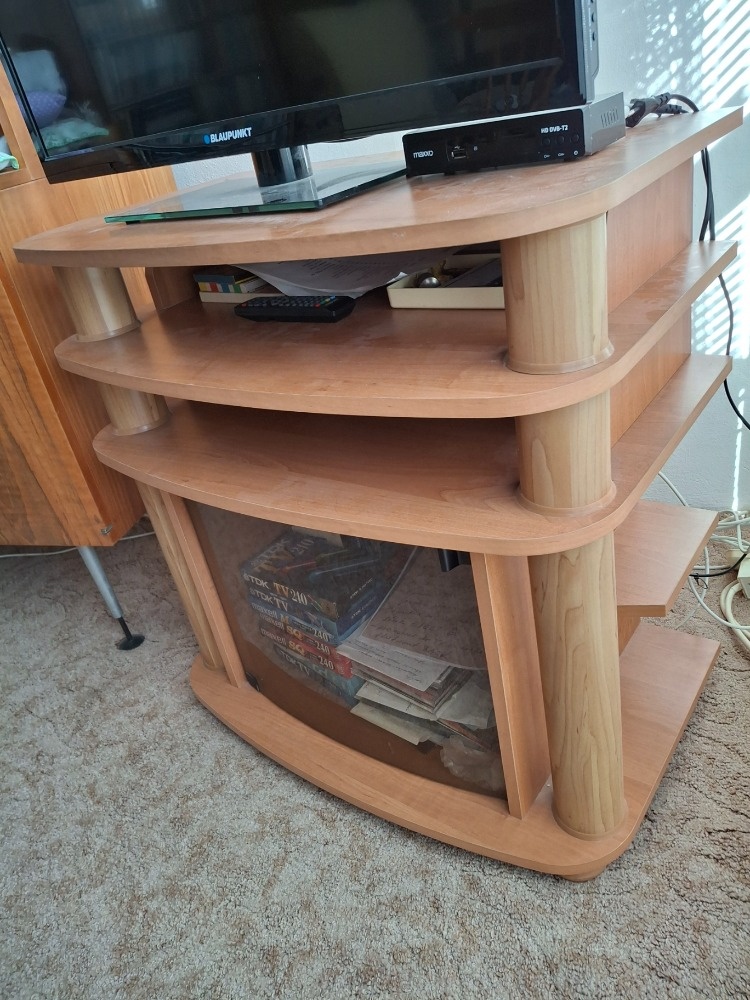 TV stolek - 2