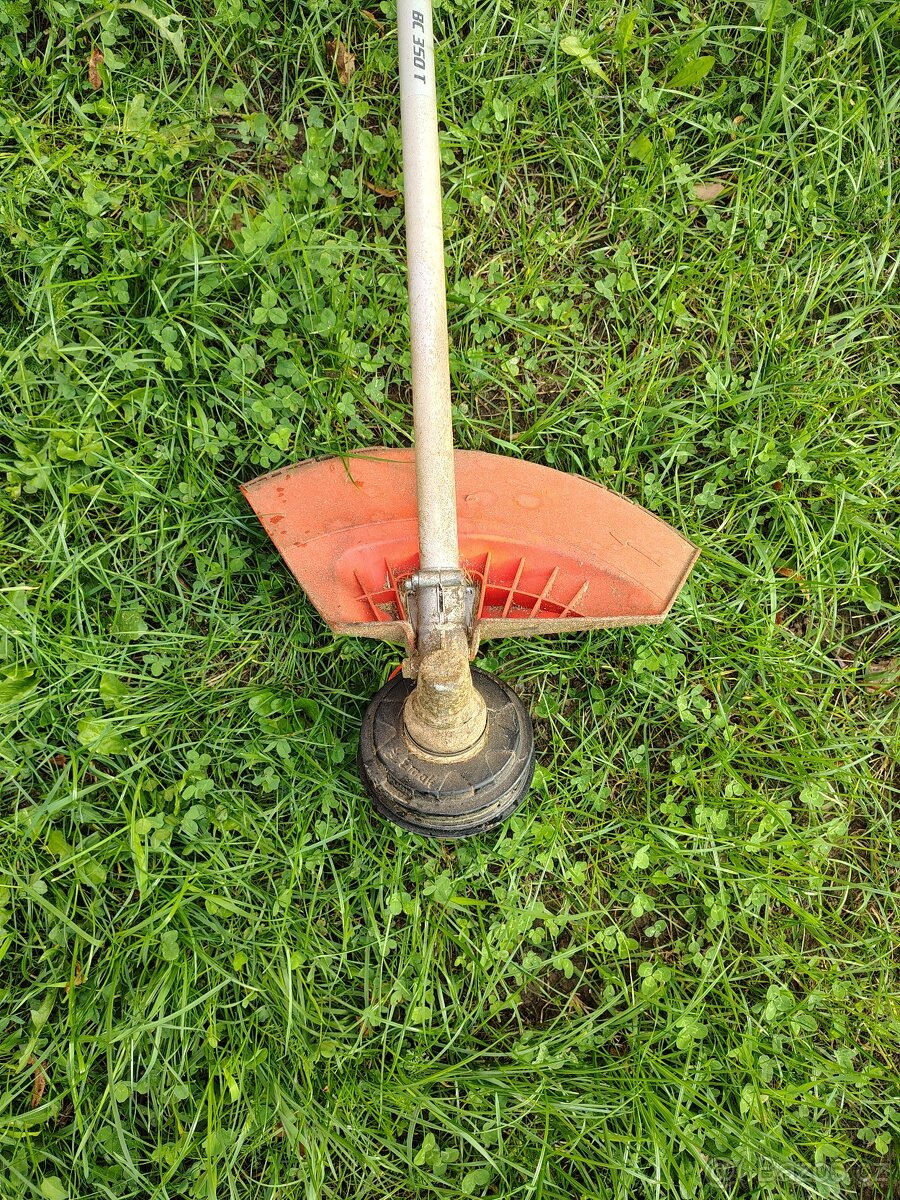 Křovinořez Oleo-Mac BC350 - 2