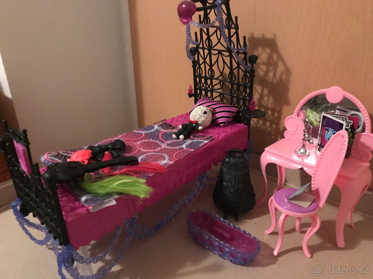 Dětský pokoj pro panenky - Monsters / Barbie - 2