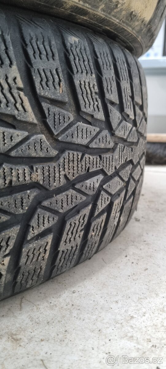 Sada zimních pneu Nokian WR X4 205 / 55 R16 - 2