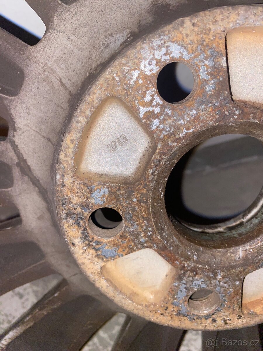 Super Nabídka R17 - 2