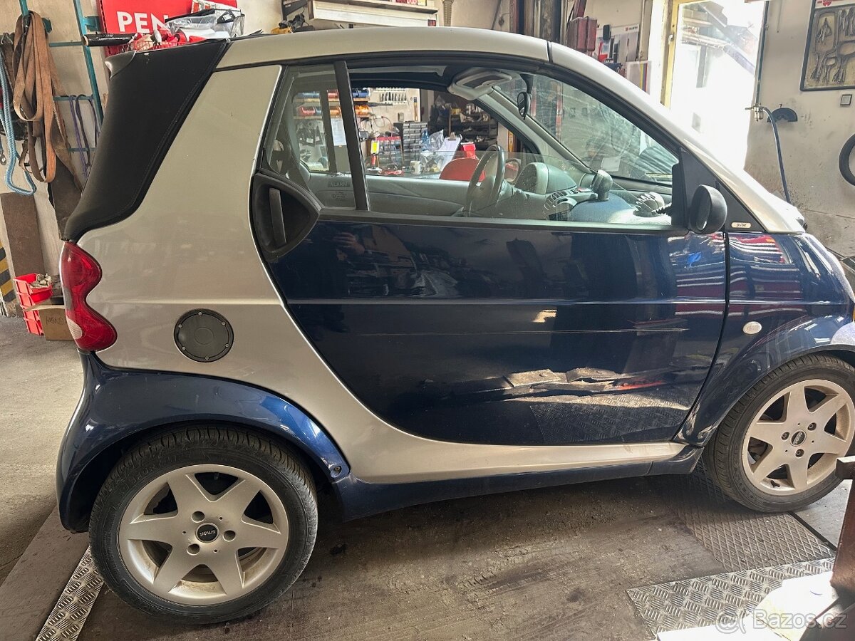 Smart Fortwo 450 kabrio - plasty - 2