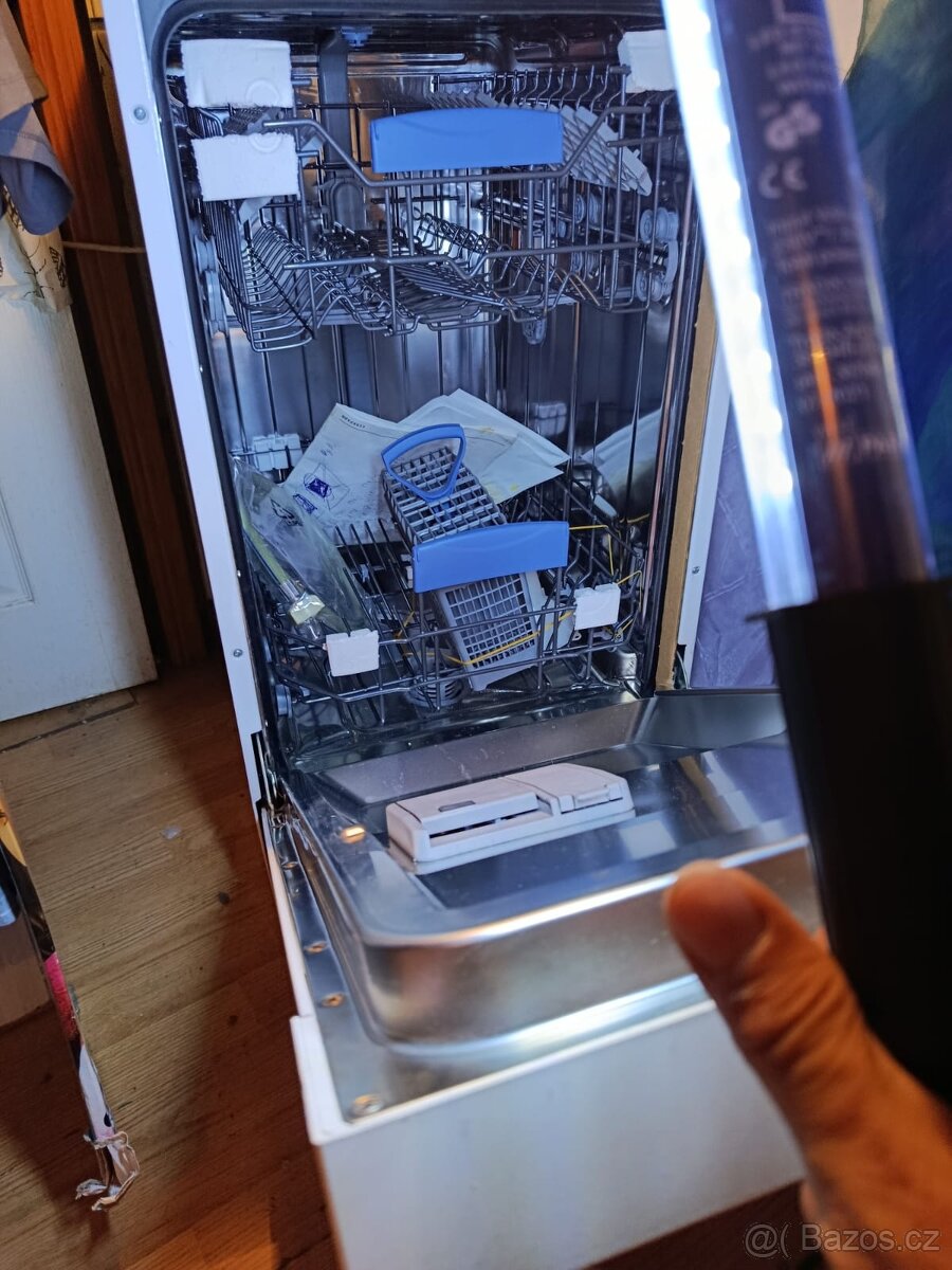 Nová myčka Philco - 2