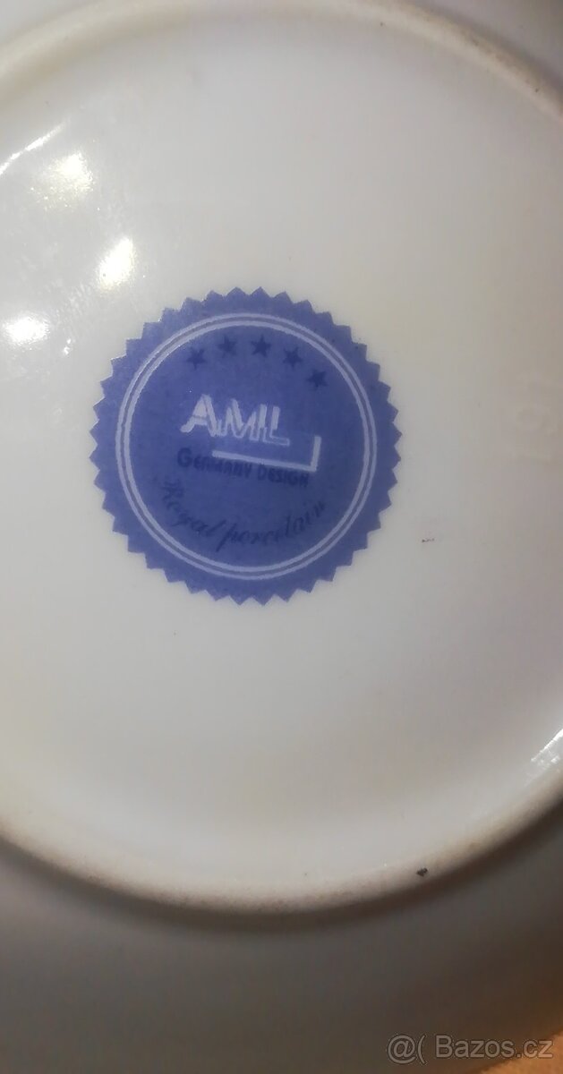 Porcelánove šálky +talíř - 2