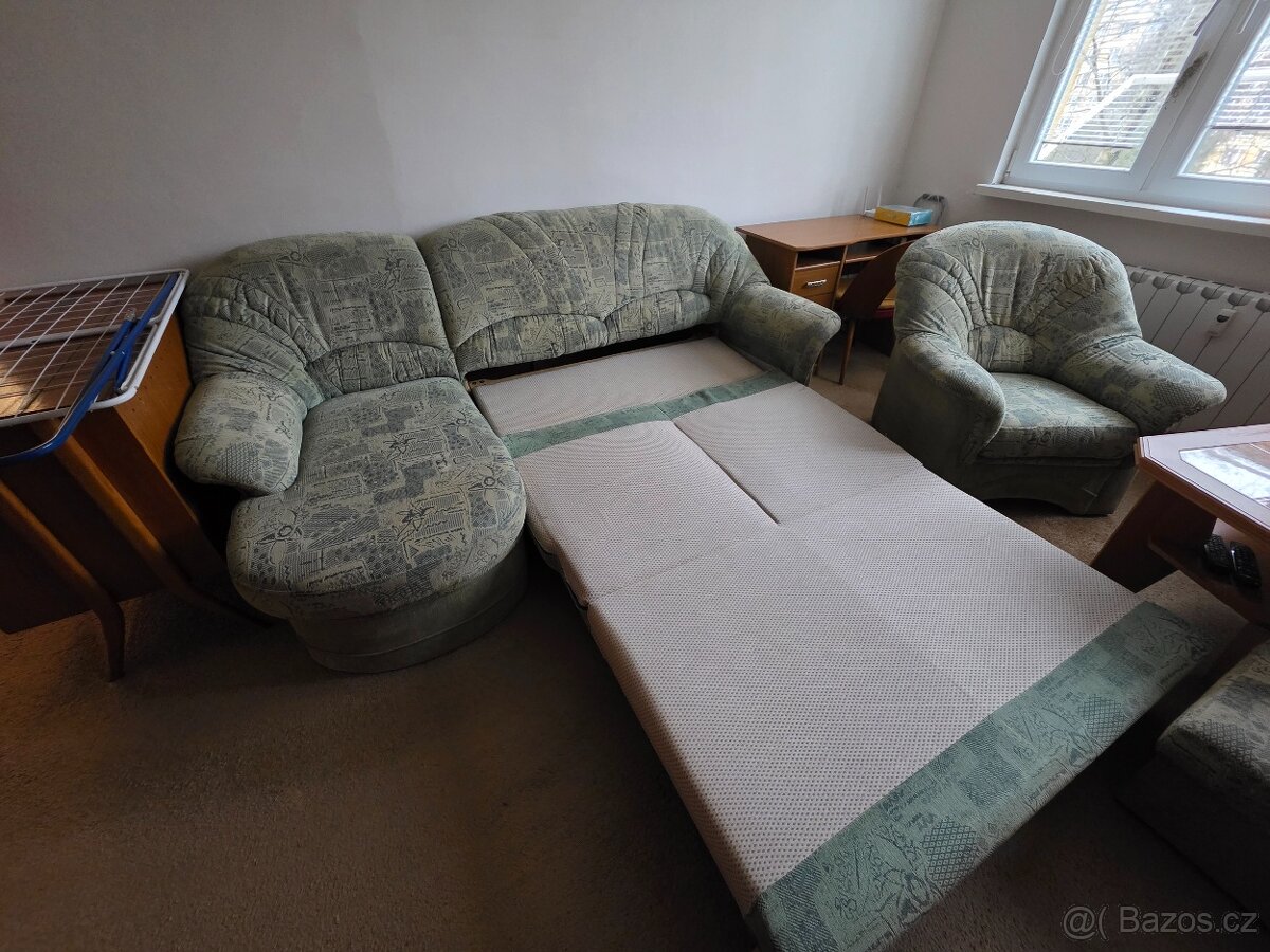 Rozkládací gauč + křeslo + 2x taburet - 2