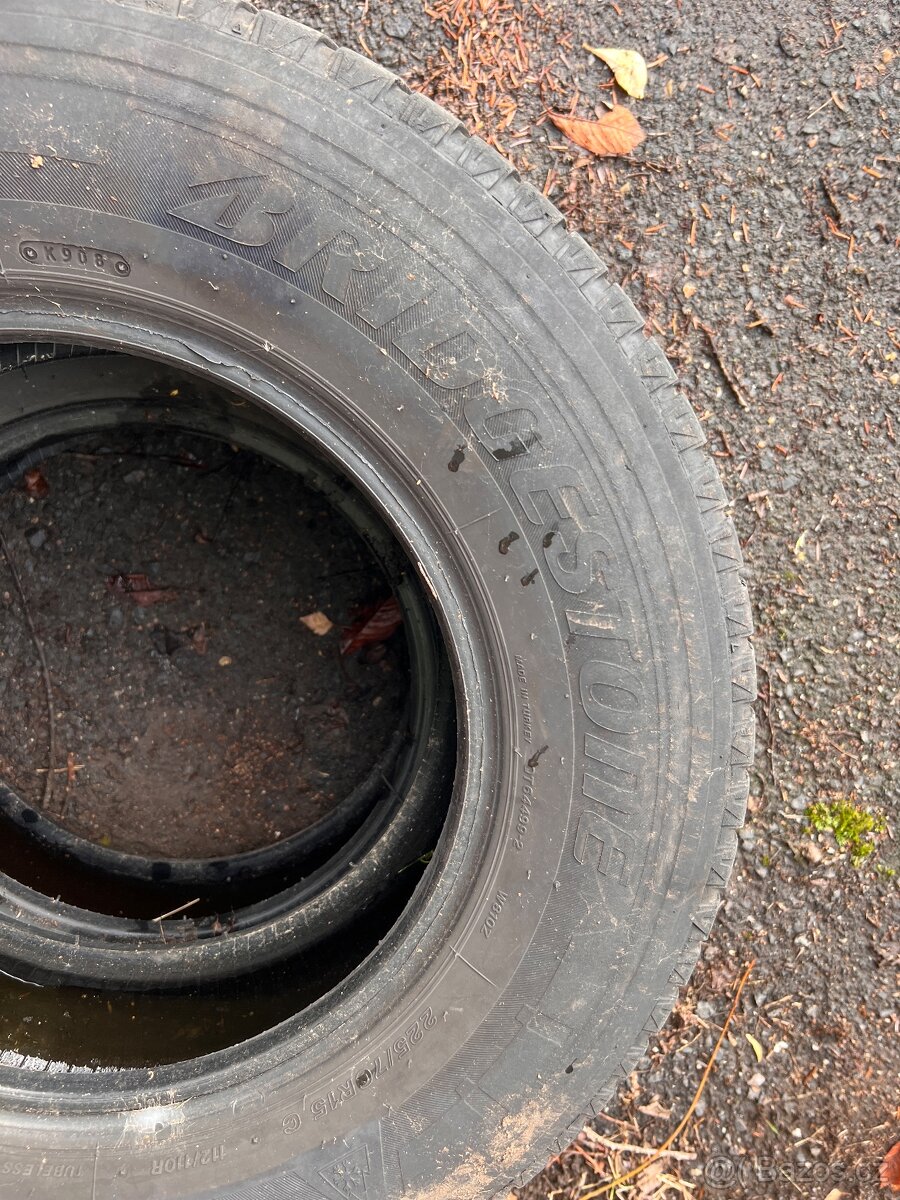 225/70/15C zimní Bridgestone - 2