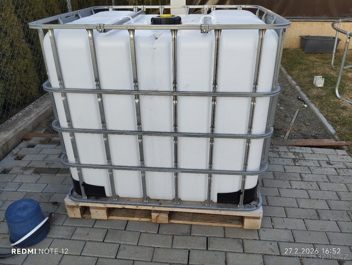 Kubíková nádrž 1000l - 2
