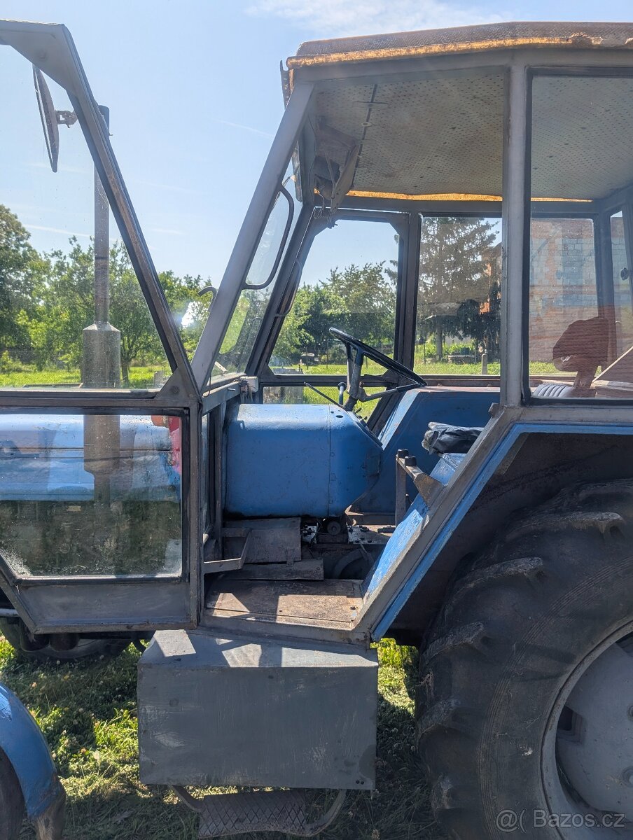 Prodám traktor Zetor 4011 - 2