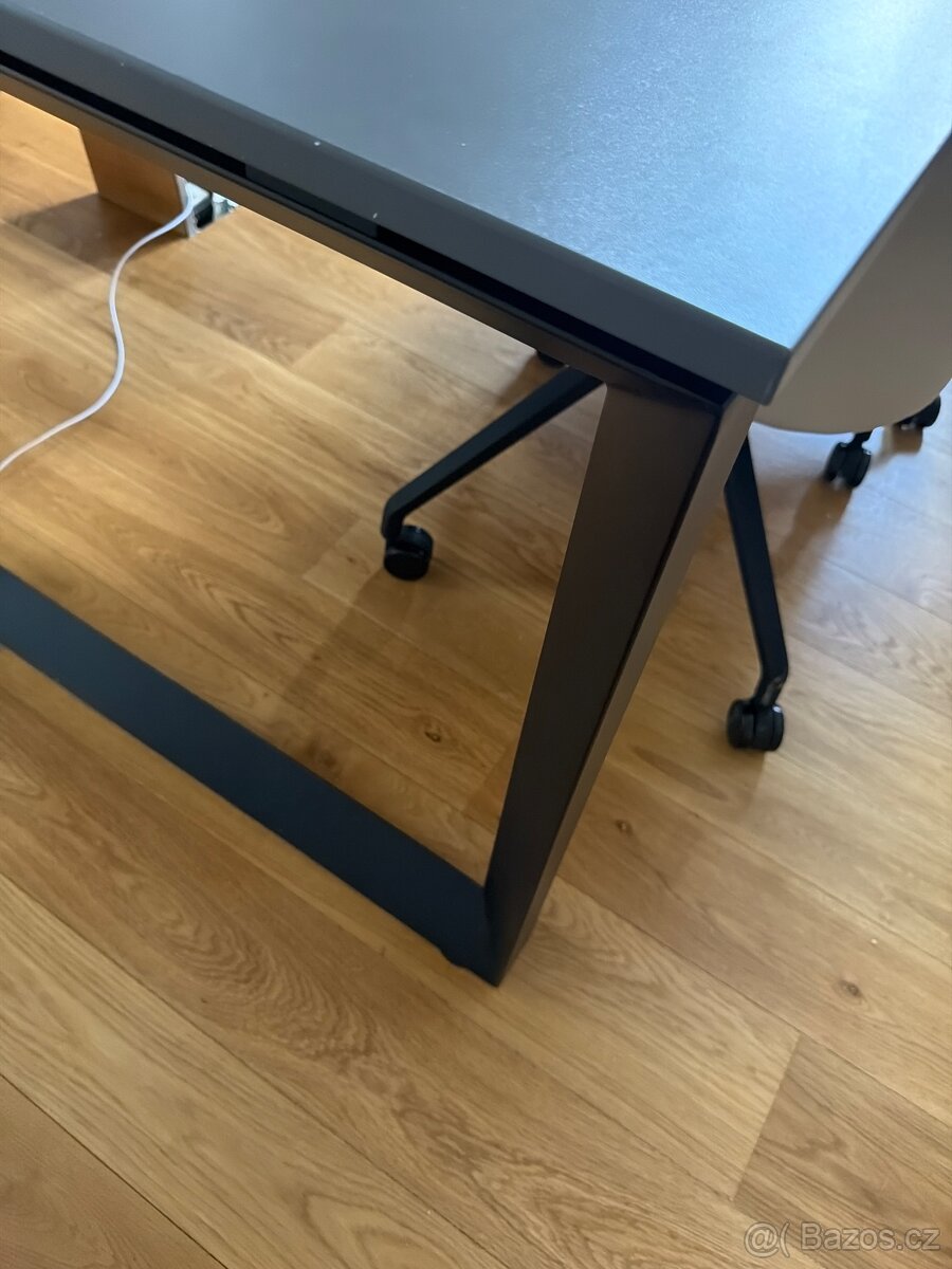 Nový Kancelářský studentský stůl - 2