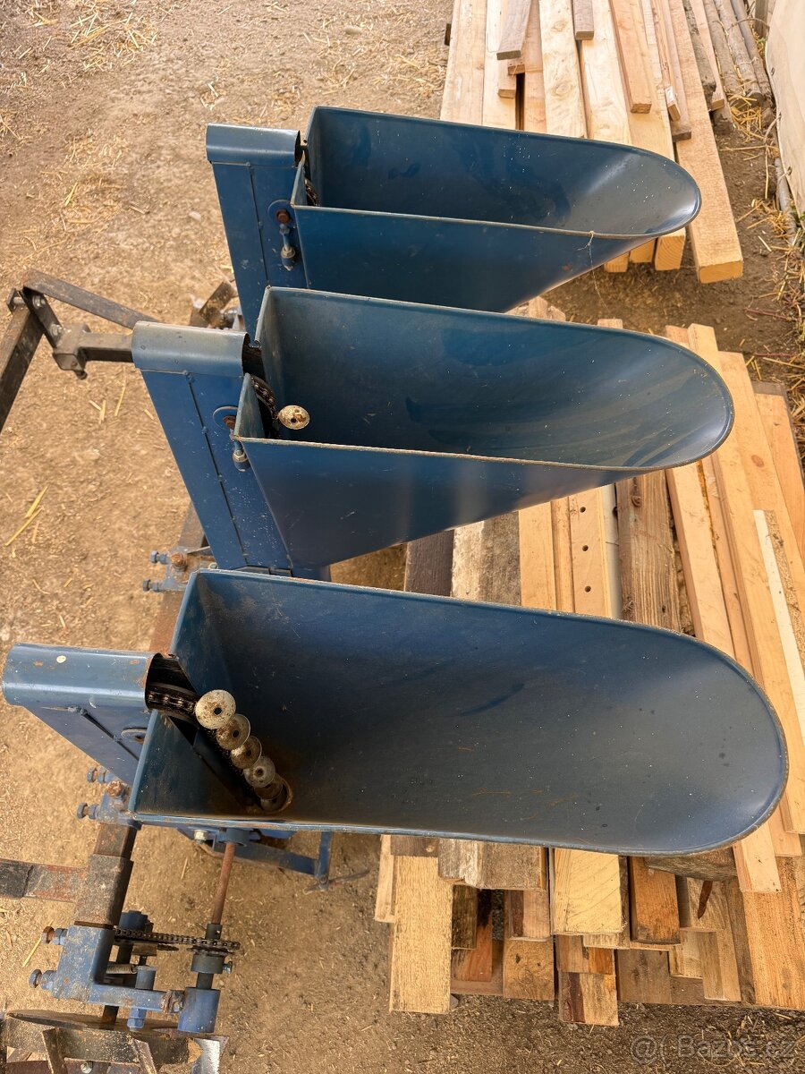 Sazeč česneku a cibule plus plečka - 2