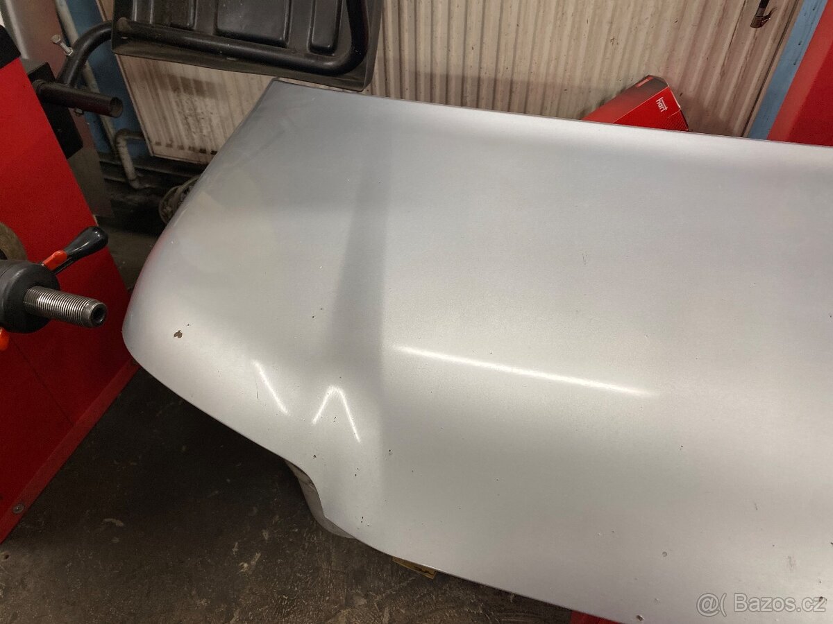 Kapota VW T5 - originání díl stříbrná - 2