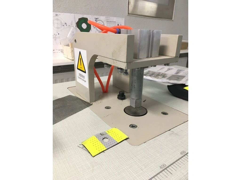 Ultrazvukový svařovací stroj sloupový - 2