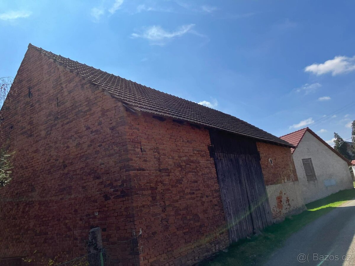 Demolice stodoly - 2