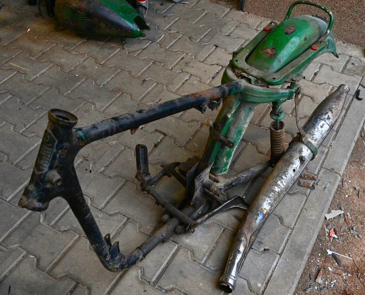 Rám ČZ 250/455 - 2