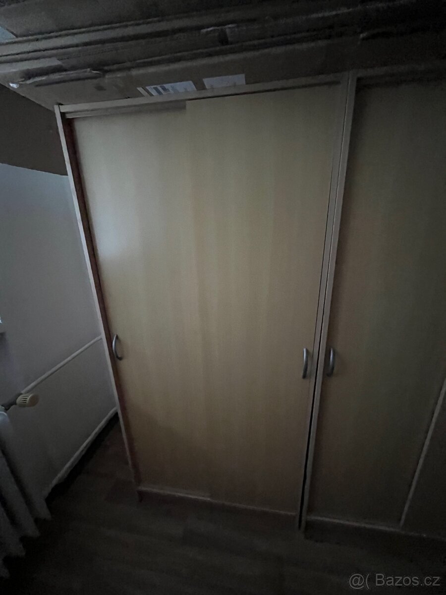 Skříň 170x80x50 - 2
