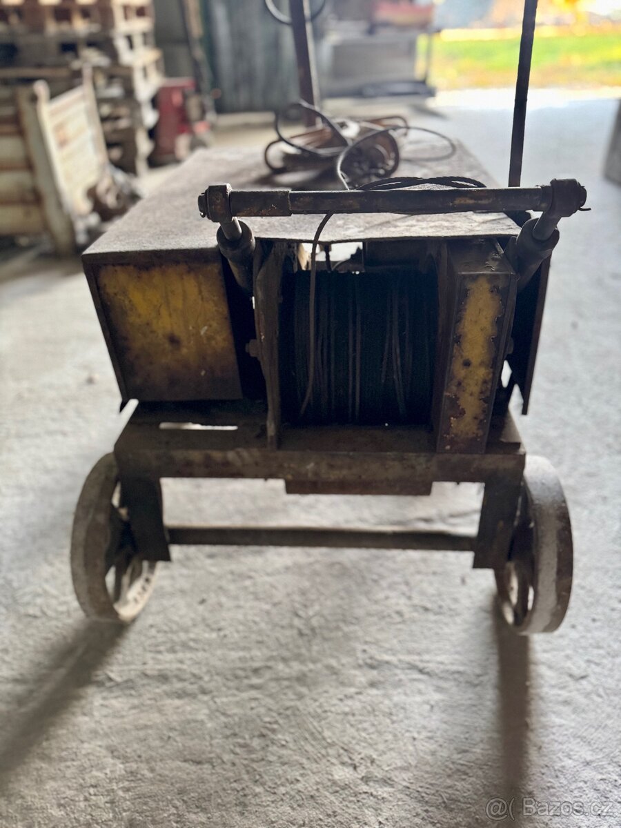 Stavební vrátek - 2