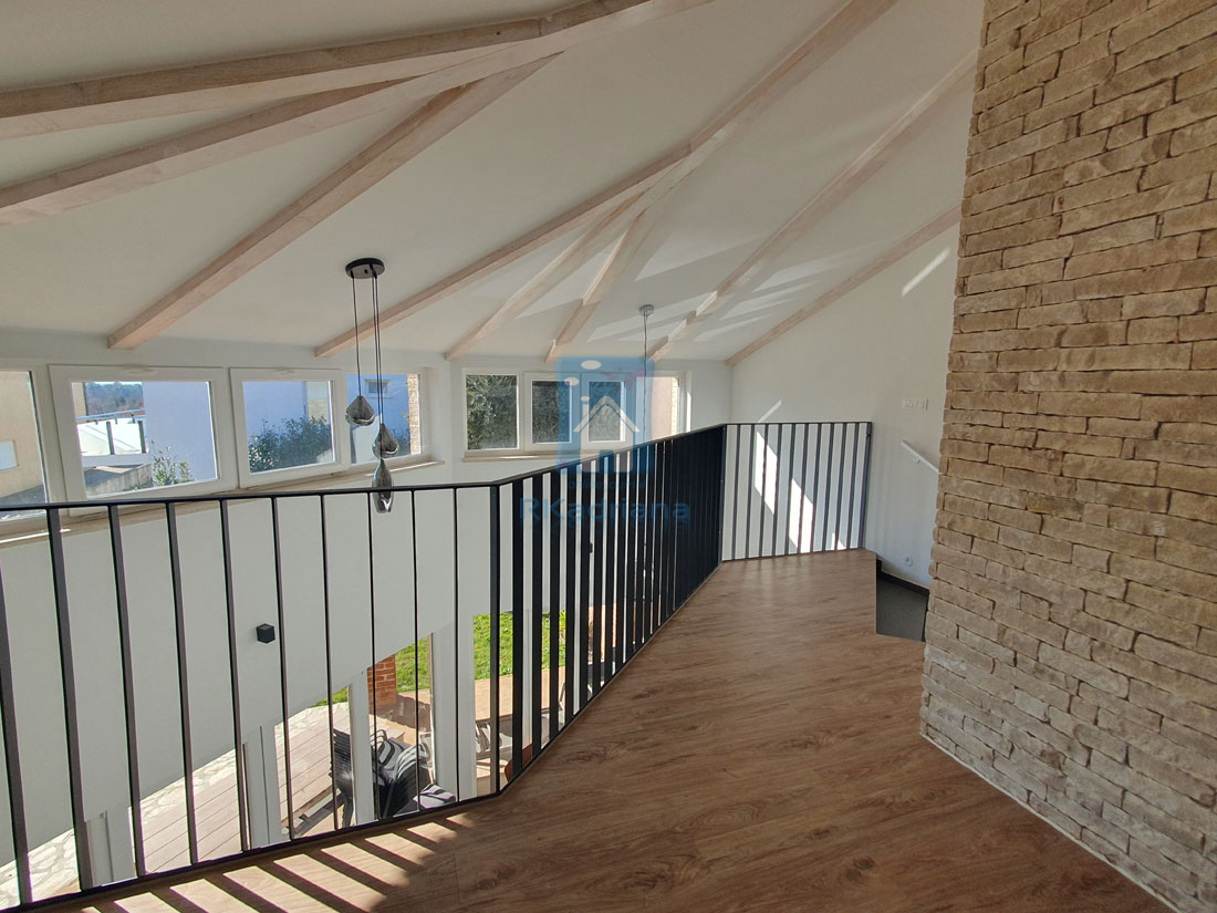 Prodej domu s bazénem, Chorvatsko, 115 m2 - 2