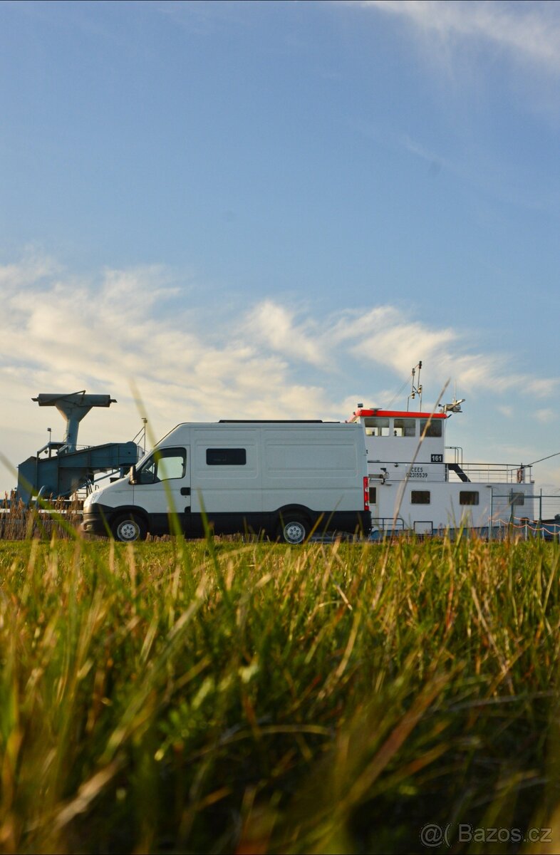 Obytné sebestačné IVECO daily - 2