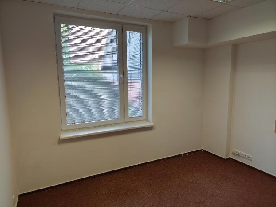 Pronájem kanceláře Krnovská 75e - 2