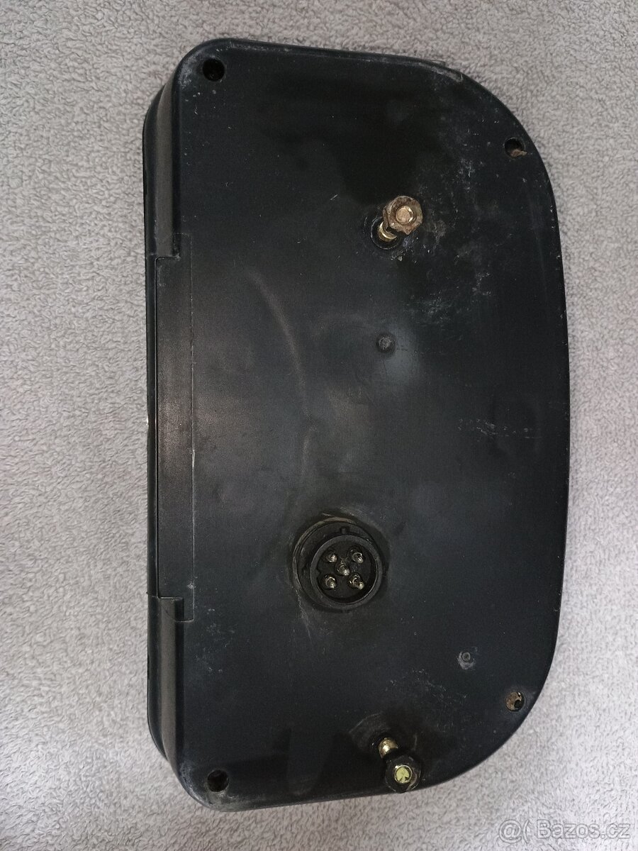 Světlo koncové levé přívěs Agados - 2