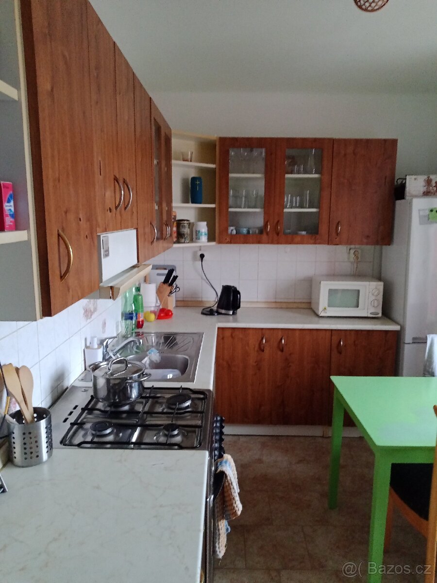 Daruji za odvoz kompletní kuchyňskou linku 606146319 - 2