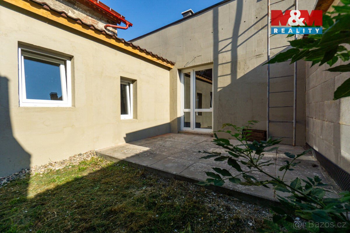 Prodej rodinného domu, 110 m², Horní Jelení, ul. Dvorská - 2