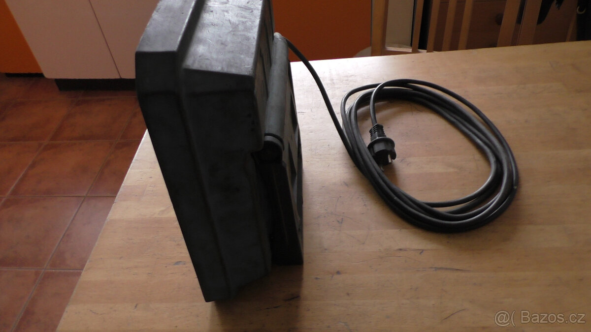 Dílenské světlo - 2