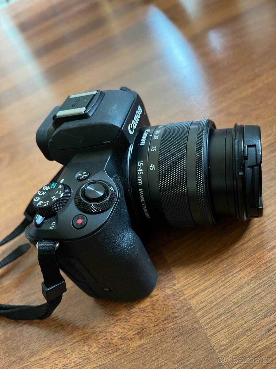 Canon EOS M50 - málo používaný, výborný stav - 2