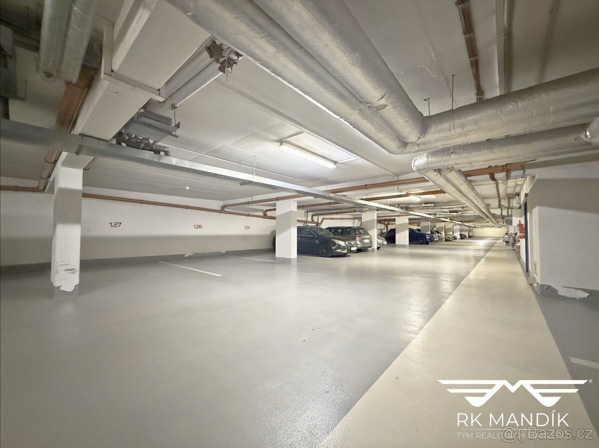 Pronájem - Garážové stání, 12m² - ul. Kytlická, Praha - Pros - 2