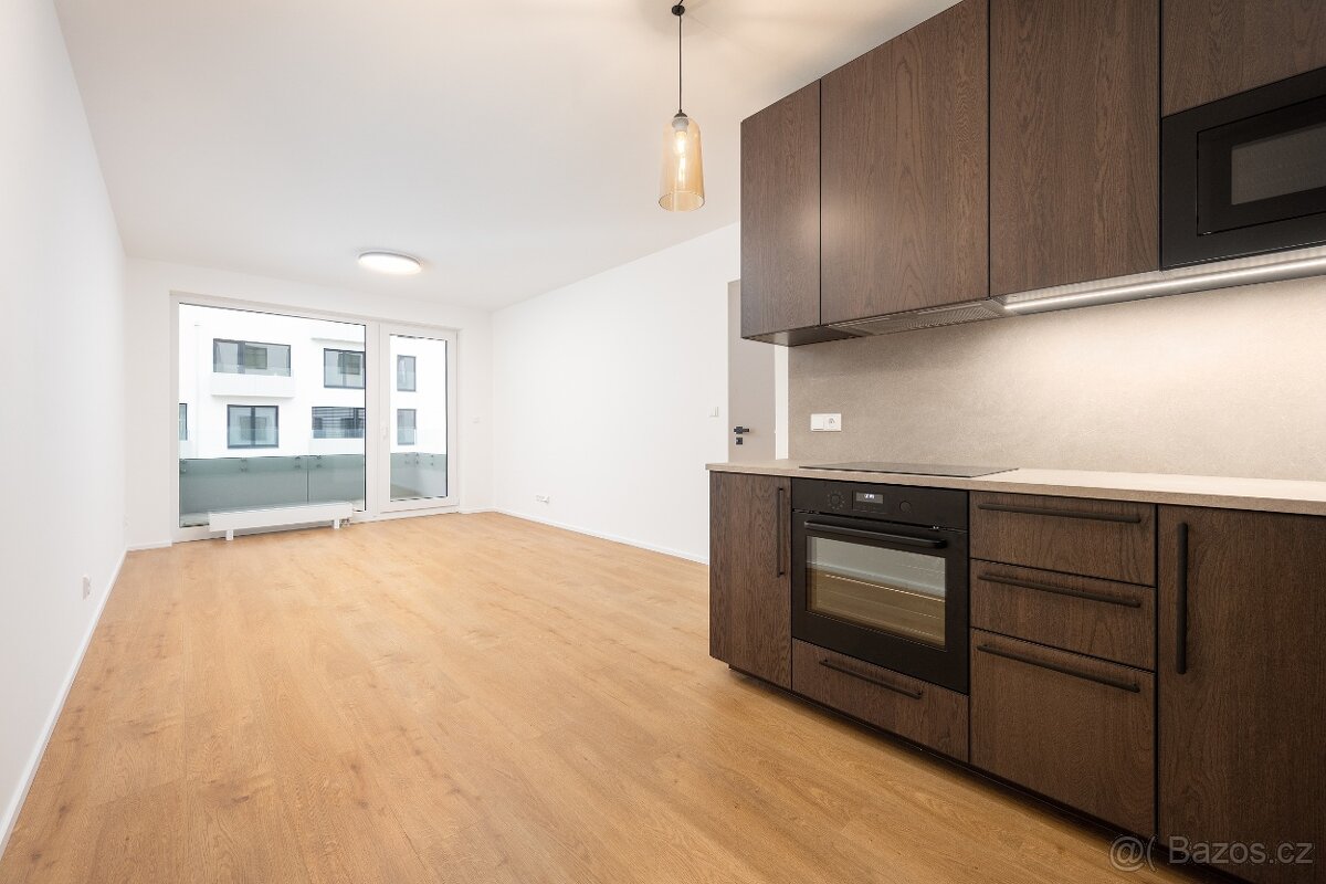 Byt 2+kk 55,6m2 s balkónem 4,7m2 - 2