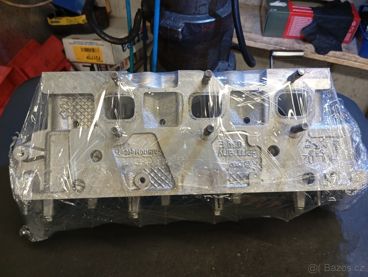 Hlava válců Audi 2.5 3v - 2