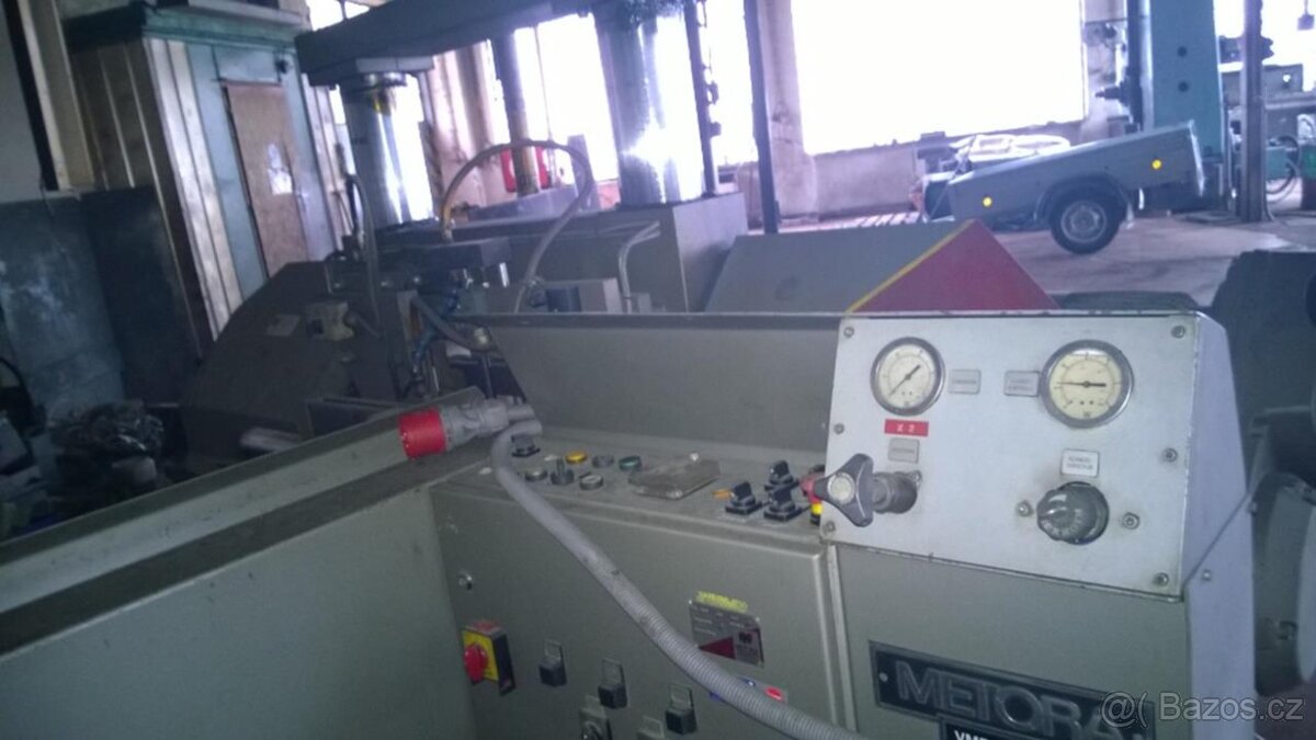 Automatická pásová pila Metora VMB 305 DS (4943) - 2