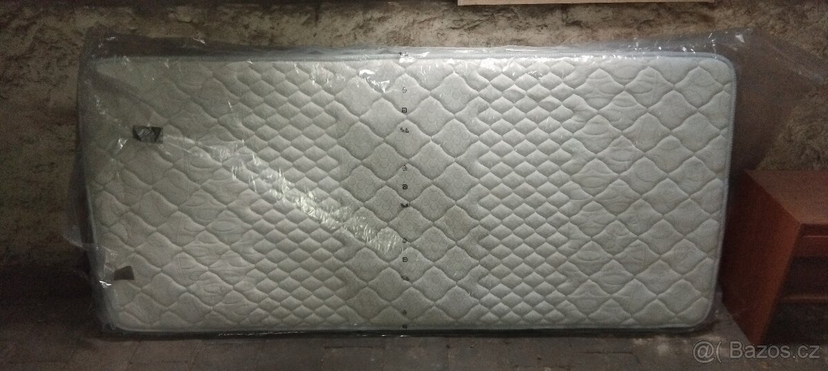 Prodám pěnovou matraci 90x200 - 2