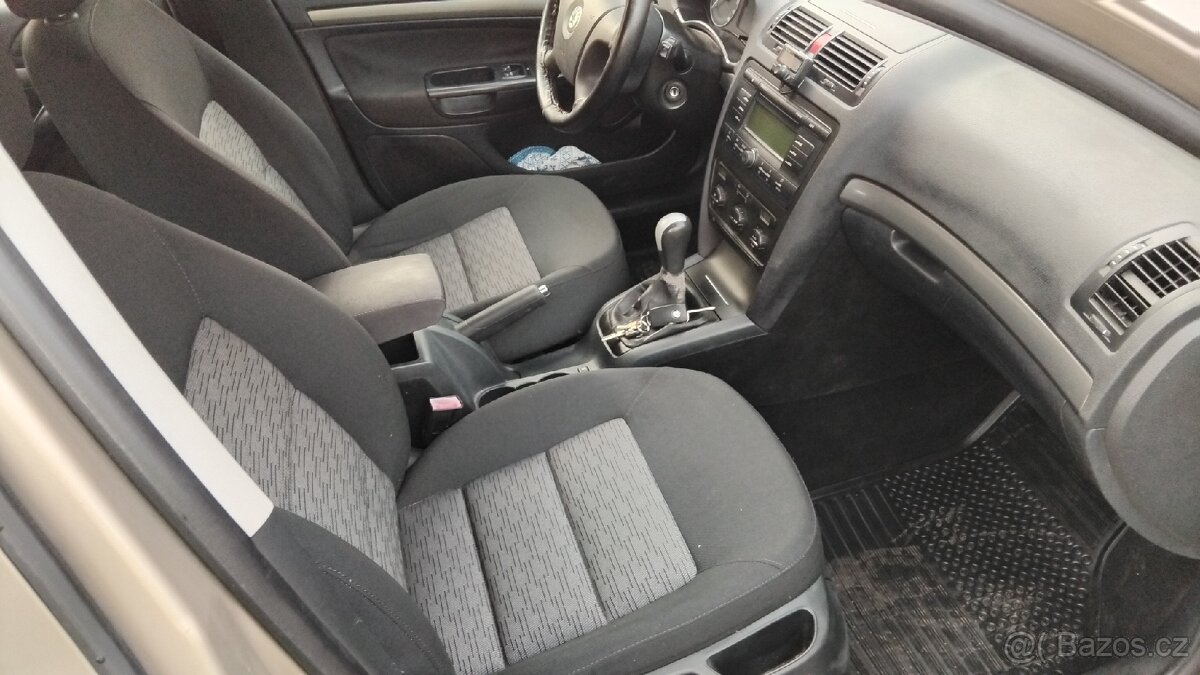 Skoda octavie 2 1.9 77 kw - 2