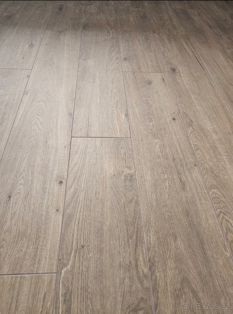 Velkoformátové dlažba - 2