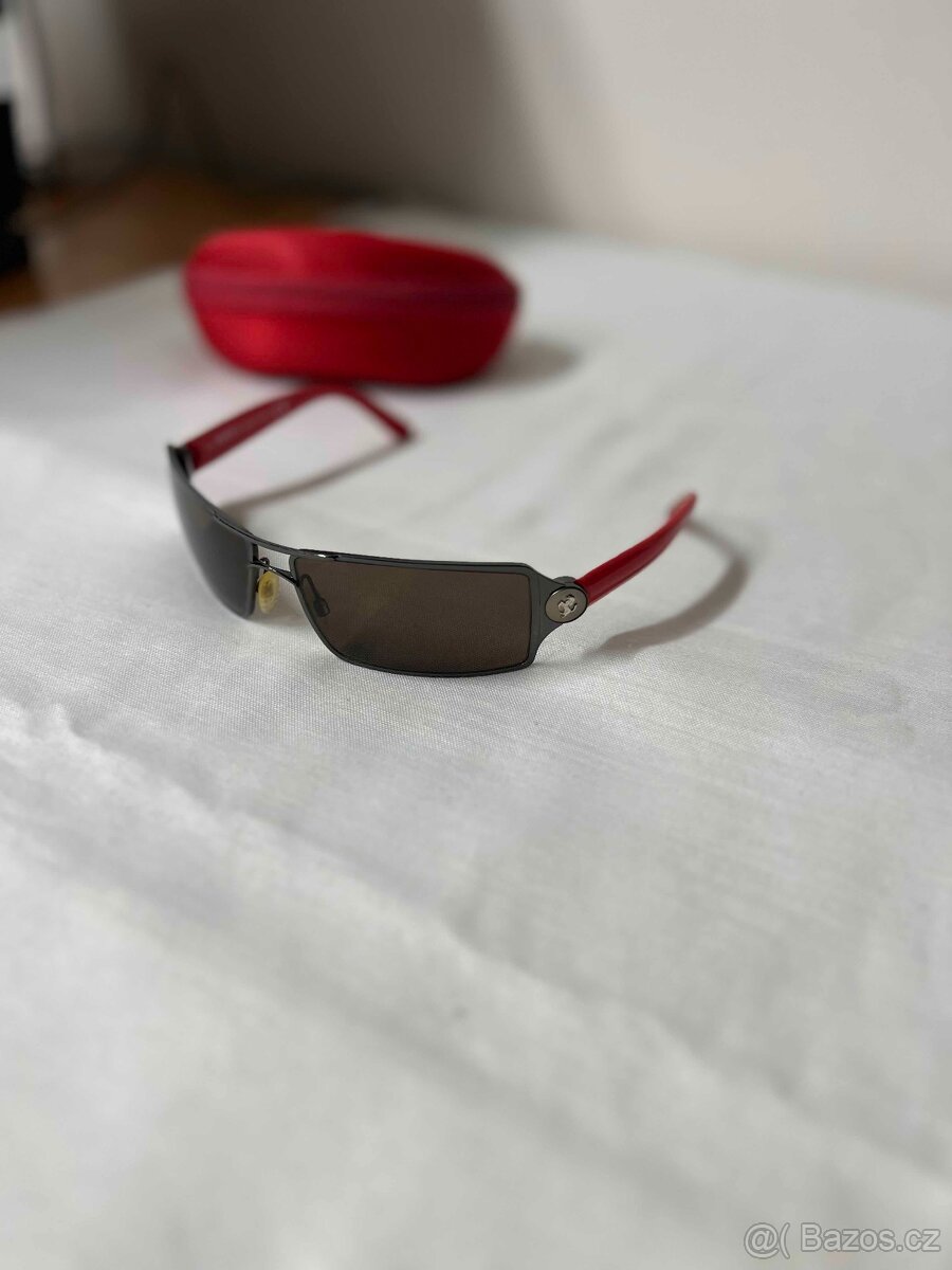 Sluneční brýle Ferrari - 2