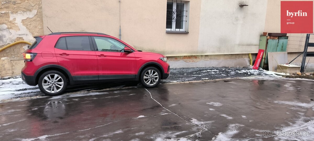 Pronájem parkovací místo Provaznická - 2