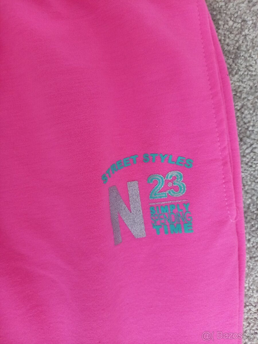 Set dívčích tepláků 158/164 - 2